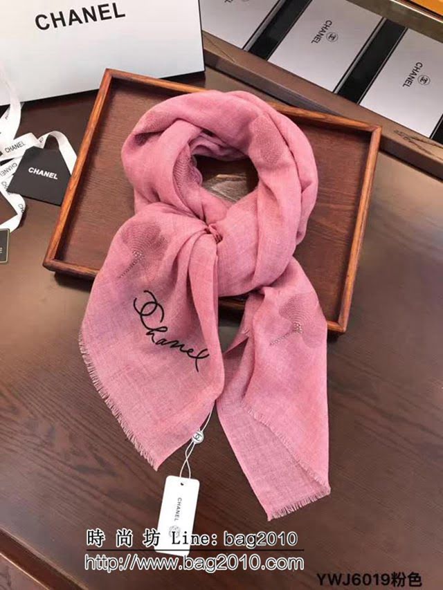 CHANEL香奈兒 最新刺繡羊毛圍巾 YWJ6019 LLWJ6811